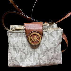 Michael Kors Crossbody bag Brown and cream with gold hardware
